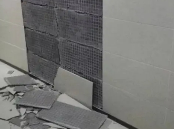 叙永瓷砖空鼓维修公司分享下叙永墙砖松动维修的知识